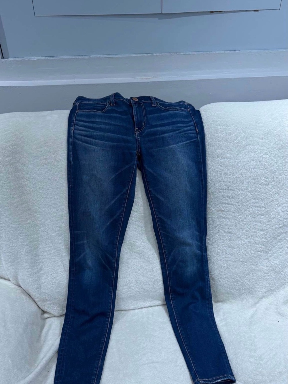 American Eagle Outfitters Dark Blue Skinny Jeans